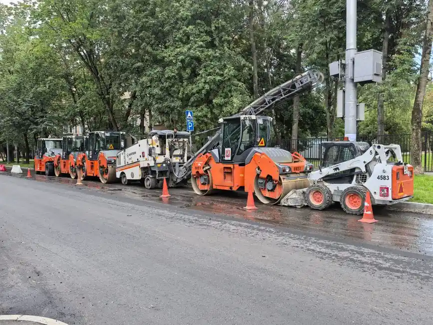 Pipe Bursting by Sewer Line Repair Pros